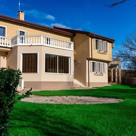 Youtopia Riverside Πανσιόν Στάρα Ζαγόρα
